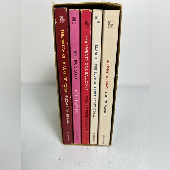 Newberry Award Winners Five Book Box Set 1980’s Young Readers - Picture 2 of 14